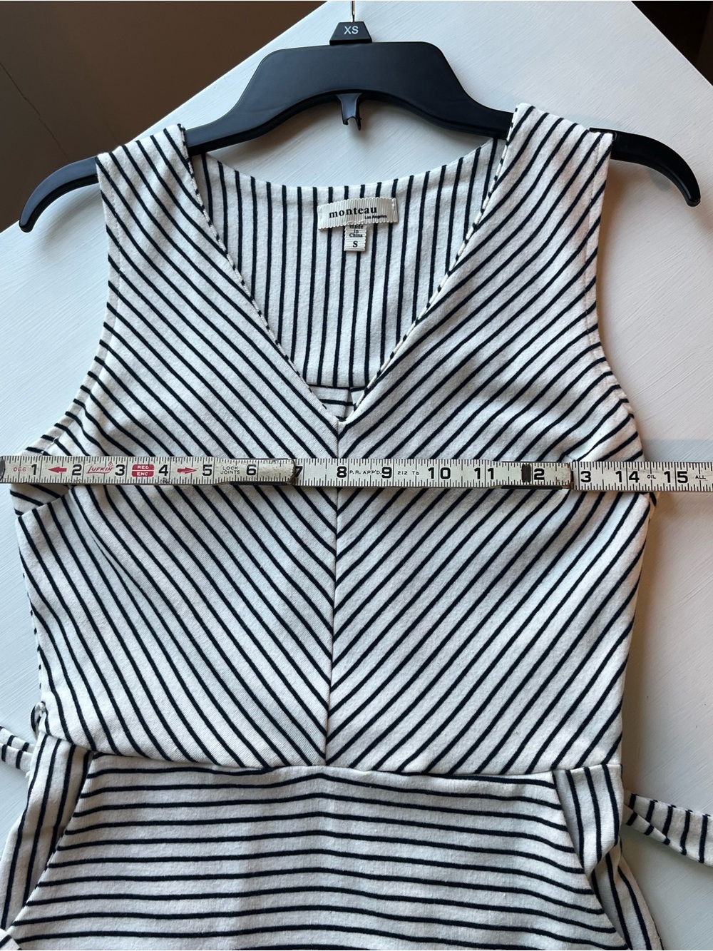 Monteau Sleeveless V-Neck Striped Belted Dress - White/Black Size Small - Picture 9 of 11